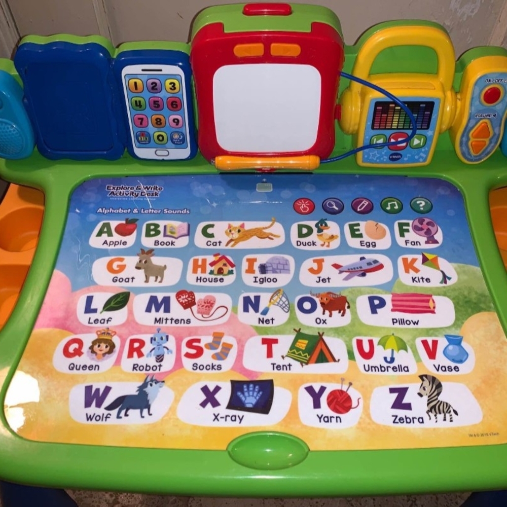 Interactive Learning Desk for Kids - Picture 2 of 8